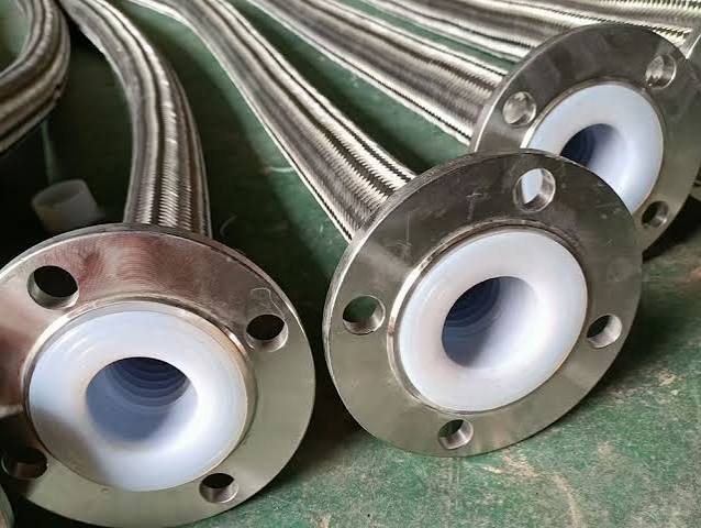 PTFE LINED HOSES