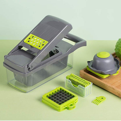 VEGETABLE CHOPPER WITH CONTAINER